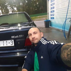 Meet your Posher, Dima